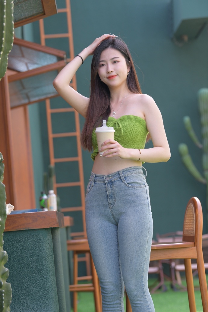 在人线V九九久伊